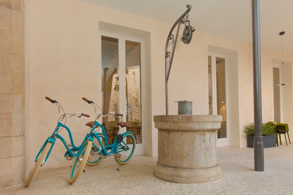Prestamo-de-bicicletas-gratuito-en-el-hotel-ICON-Roseto-by-Petit-Palace-en-Palma-de-Mallorca-485-1024x683.jpg